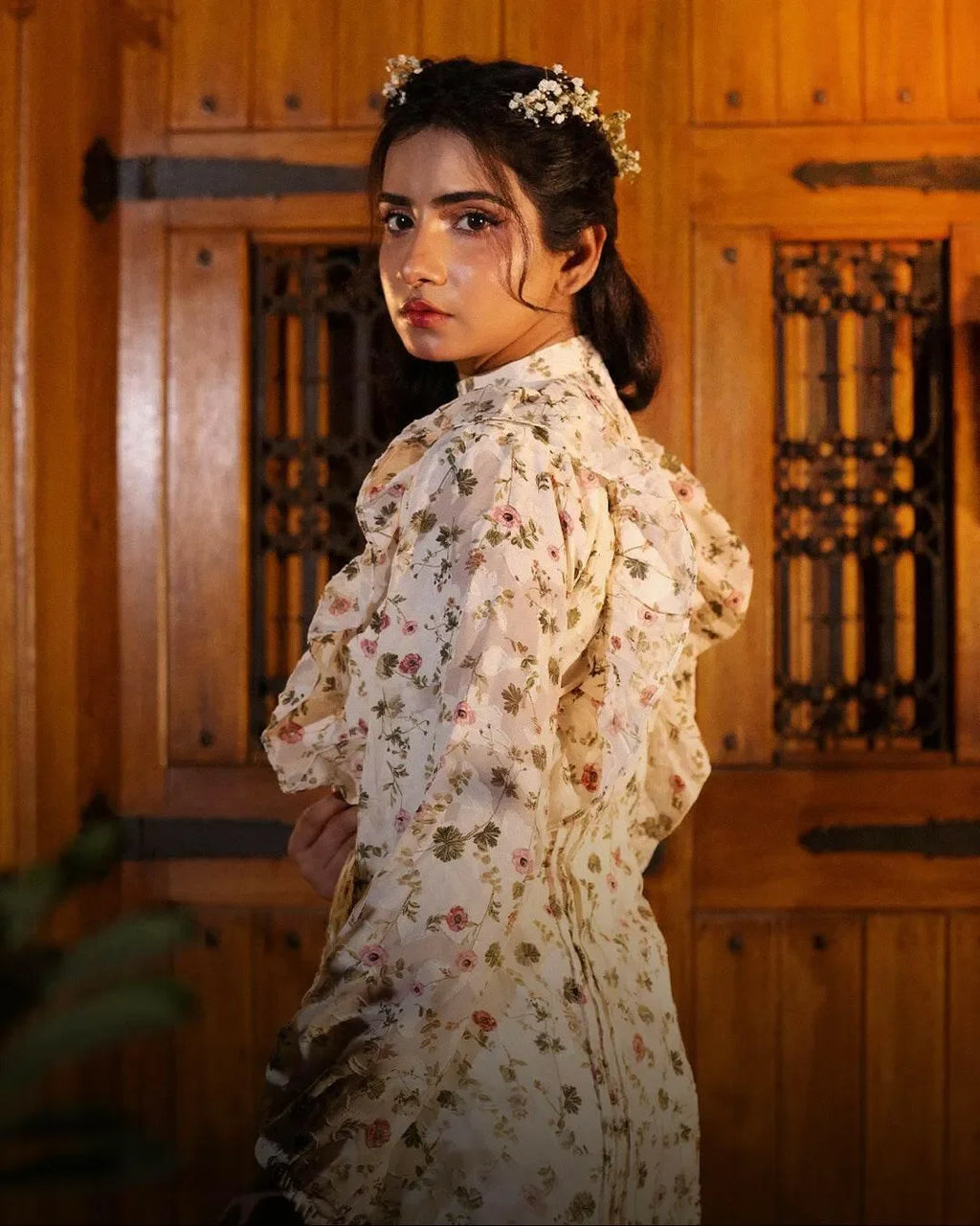 Elowen Grace - Urhaan
